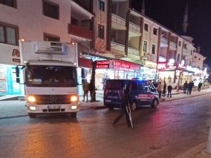 İş Yeri Sahibi Dükkanının Önünde Silahla Vuruldu: 1 Yaralı