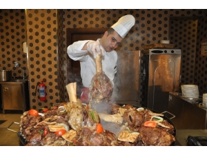 Gastronomi Şehri Afyonkarahisar’da Termal Oteller Misafirlerine Yöresel Lezzetler Sunuyor