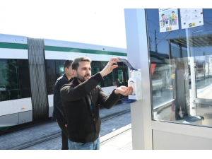 Konya’da Otogar Ve Duraklara Dezenfektan Kuruldu