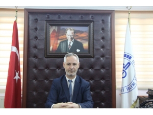 Kuşadası İlçe Müftüsü Rahmi Yiğit Göreve Başladı.