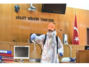 Ankara Büyükşehir Belediyesi’nde Korona Virüs Önlemleri İçin Temizlik Personelinin İzinleri Kaldırıldı