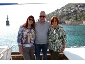 Türkiye’de Alınan Korona Virüs Önlemlerine Almanlardan Tam Not