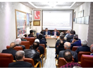 Başkan Gürkan, Ocakbaşı Sohbetlerine Katıldı