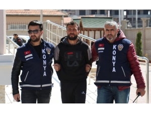 Ablasını Öldüren Şüpheli Kardeşler Adliyeye Sevk Edildi