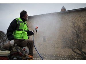 Elazığ’da Tarihi Mahalle Korona Virüsüne Karşı Dezenfekte Edildi