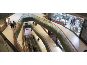 Korona Virüs Avm’leri De Vurdu