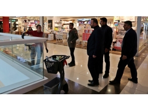 Van Büyükşehir Zabıtası Korona Virüs Önlemlerini Denetledi