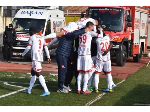 Balıkesirspor’da Oyuncular Mali Sorunlara Dikkat Çekti