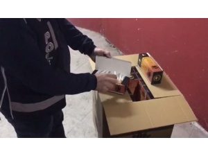 Esenyurt’ta Kaçak Nargile Tütünü Operasyonu: 6 Gözaltı