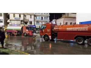 Ayvalık’ta Büyükşehir Ve Ayvalık Belediyesi’nden Temizlik İşbirliği