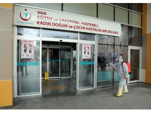 Van Büyükşehir Belediyesinden Dezenfekte Çalışması