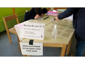 Fransa’da Korona Salgınının Gölgesinde Yerel Seçimler Yapılıyor