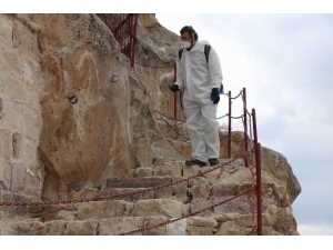 Dünyanın Tek Doğal Gökdeleni Dezenfekte Edildi