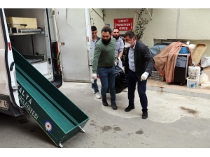 Pansiyonda Kalan Kadının Şüpheli Ölümü