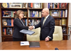 Hüseyin İle Emu’nun Ölümsüz Aşkı Gaziantep’te