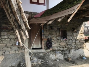 Düğün Evi Çöktü, Yaralılar Hastaneye Kaldırıldı