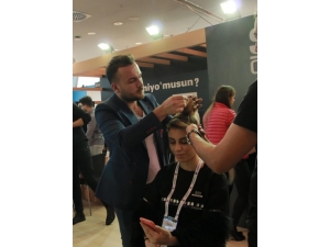 San Kuaför Kurucusu Mustafa Batur: “Kuaför Ve Güzellik Sektörüne İlgi Artıyor”