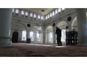 I. Murad Yaptırmıştı, 635 Yıldır İbadet Ediliyor