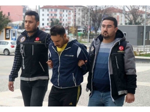 Bolu’da, Uyuşturucu İle Yakalanan Suriye Uyruklu Şahıs Tutuklandı