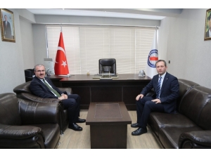 Vali Toraman’dan Memur-sen Ve Eğitim-bir-sen’e Ziyaret