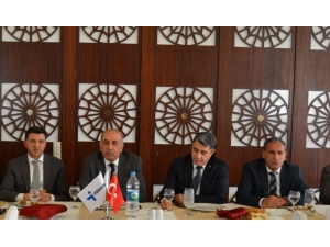 Diyarbakır’da İş Camiasında Korona Virüs Toplantısı