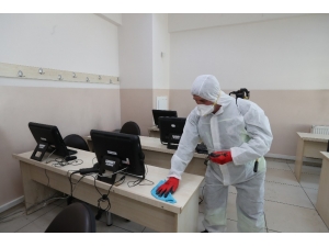 Şahinbey Belediyesi Dezenfekte Çalışmalarını Sürdürüyor