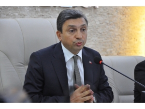 Batman Valisi Şahin: “Batman’da Şeytani Dürtüyle Hareket Eden Sosyal Medya Fitnesi Dolaşıyor”