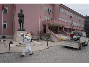 Osmancık’ta Corona Virüse Karşı İlaçlama Yapıldı