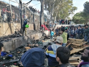 Yunanistan’da Göçmen Kampında Yangın: 4 Ölü, 1 Yaralı