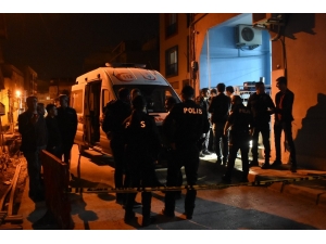 İzmir’de Lokal Cinayetinin Zanlısı Yakalandı