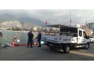 İskenderun Körfezi’nde Ceset Bulundu