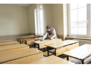 Eyüpsultan’da Okullarda Korona Virüs Temizliği