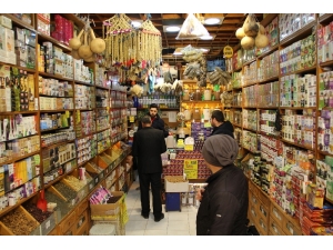 Korona Virüsüne Karşı Bağışıklık Sistemini Güçlendirici Ürünler Rağbet Görüyor