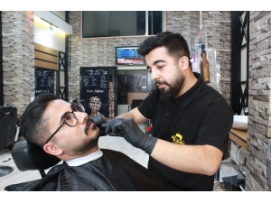 Gaziantepli Berberden Korona Virüse Steril Önlem