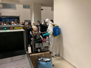 Edremit Belediyesi’nden Umre Uçağı Açıklaması