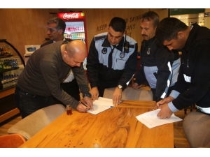 Elazığ’da Ekipler, Korona Virüsüne Karşı İşletmeleri Bilgilendirdi