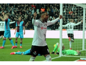 Beşiktaş’ta Yabancı Futbolcular Hem Rahat Hem Sıkıntılı!