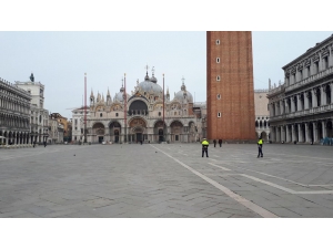 İtalya Sokaklarında Korona Sessizliği