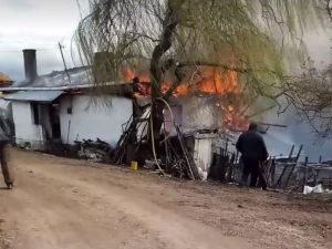 Safranbolu’da Yangında 1 Ev Alevlere Teslim Oldu