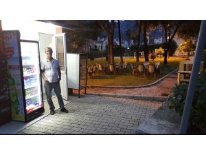 Pazar Günü Denize Açılan Üç Arkadaşın Arama Çalışmaları Sürüyor