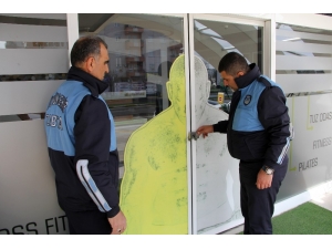 Diyarbakır’da Esnaf Kurallara Uydu, Kepenkler Kapatıldı