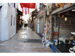 Bodrum Sokakları Hayalet Şehre Döndü