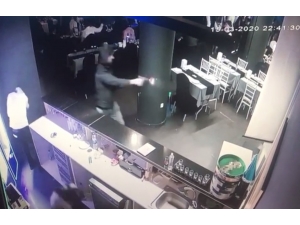 Sultangazi’de Türkü Evini Basıp Kurşun Yağdırdı