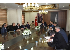 Şanlıurfa Esnafindan Virüs Tedbirlerine Tam Destek