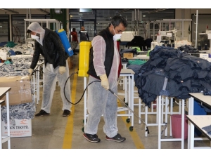 Osb’deki Fabrikalar Dezenfekte Edildi