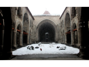 Tarihi Mekanlarda Korona Sessizliği