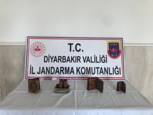 Diyarbakır’da Tarihi Eser Kaçakçılarına Suçüstü