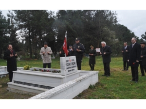 Şehitler Sade Bir Törenle Anıldı