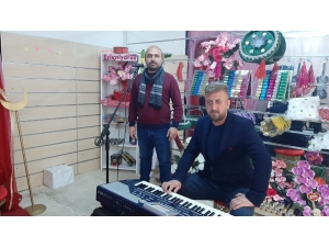 Koronaya Kolonyalı Şarkı