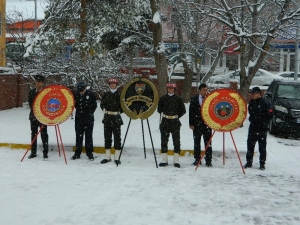 Posof’ta Kar Yağışı Altında Şehitleri Andı